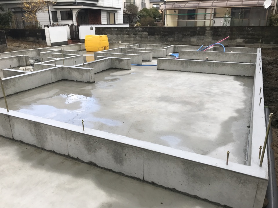 基礎工事