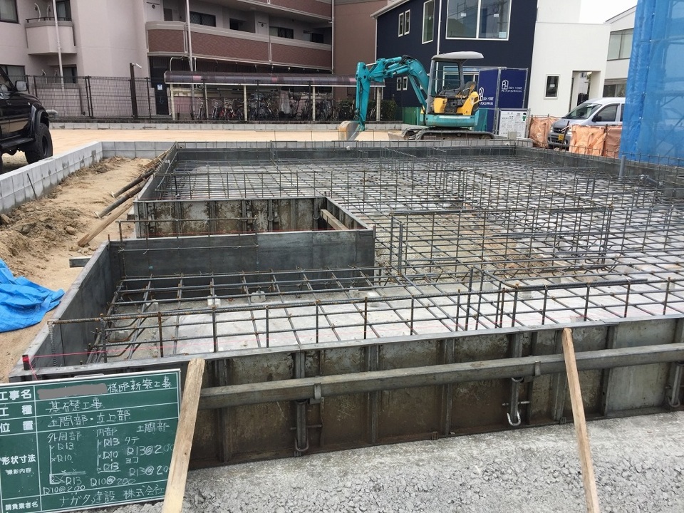基礎工事着工