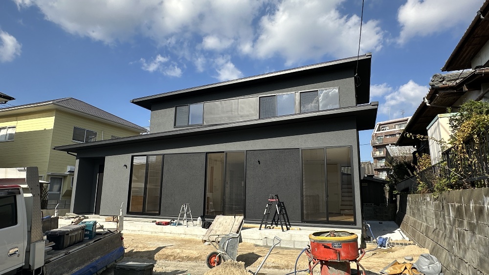 外構工事が進んでいます