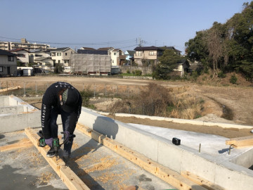 土台敷き