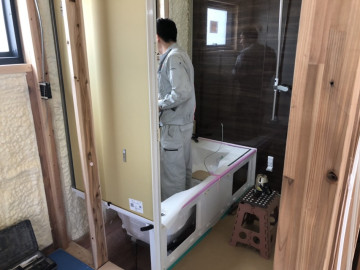 ユニットバスの取り付け